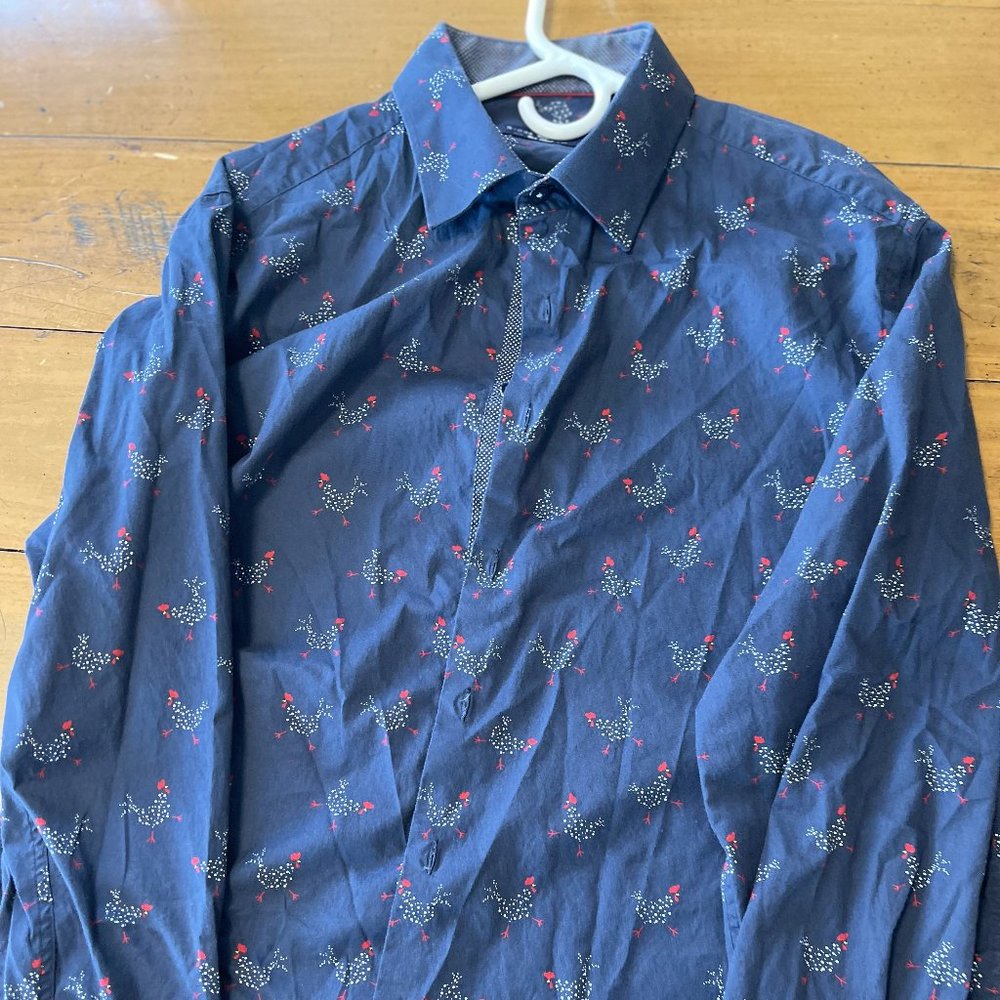 Stone Rose Rooster button Down XL